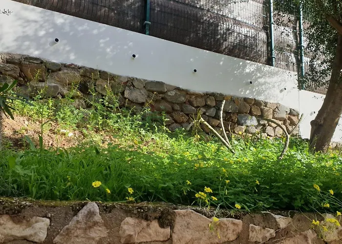 Individual Tranquila Con Bano Privado En Piso Compartido * Màlaga